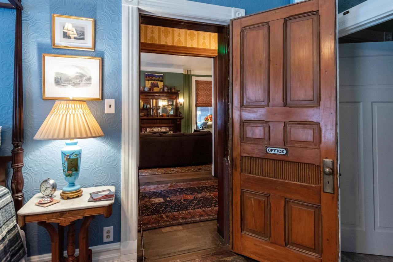 The Dolon House Bed & Breakfast! ジム・ソープ エクステリア 写真