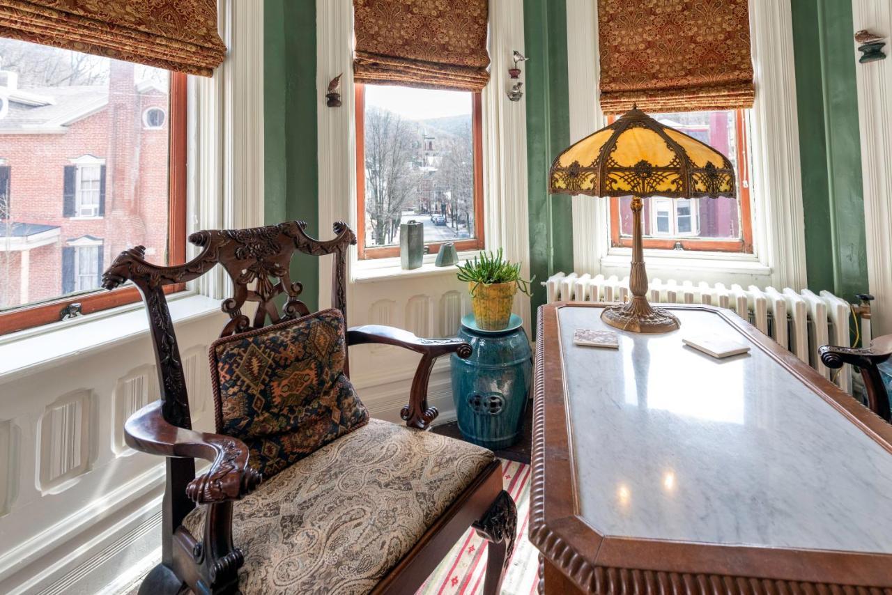 The Dolon House Bed & Breakfast! ジム・ソープ エクステリア 写真