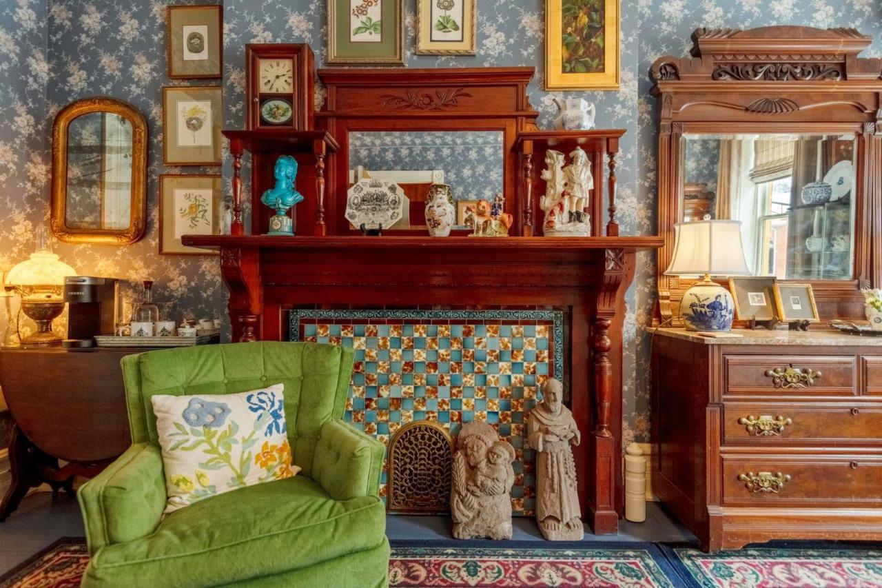 The Dolon House Bed & Breakfast! ジム・ソープ エクステリア 写真