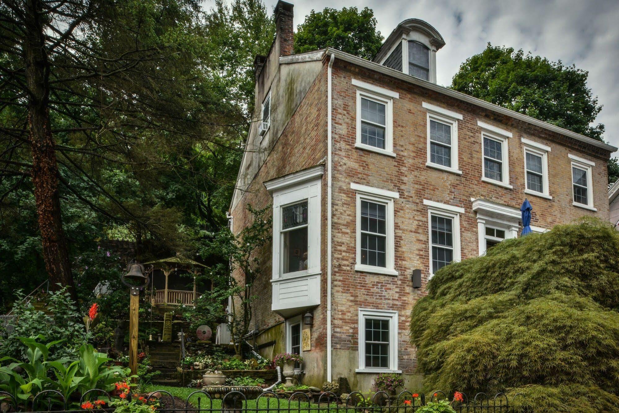 The Dolon House Bed & Breakfast! ジム・ソープ エクステリア 写真